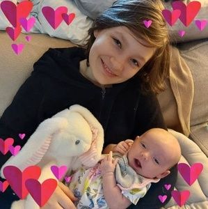 Meet your Posher, Ashley